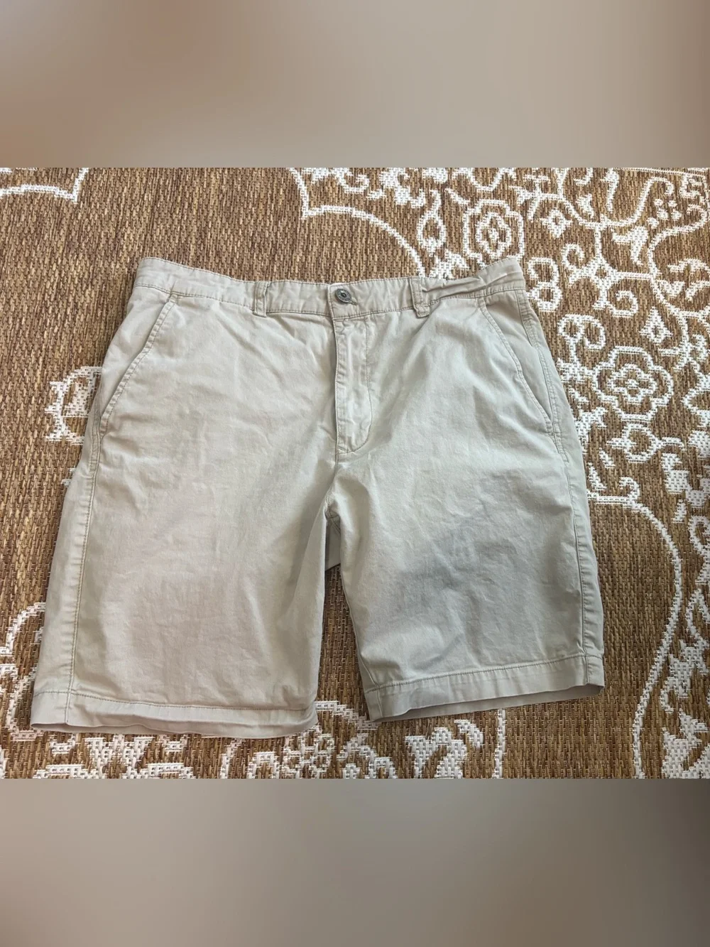 Free Planet Mens Khaki flat front chino shorts size 34 cotton blend 8
